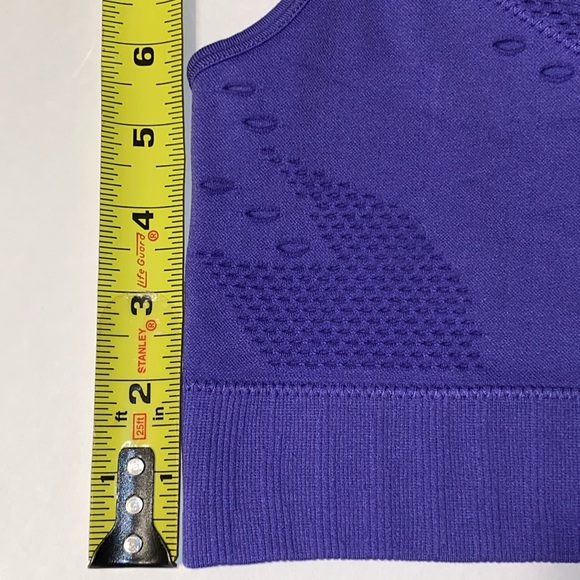 Sm SAVVI Tahiti Vented Slits Crop Top Sport Bra Sliced Perforated Purple Athlete - Picture 14 of 14